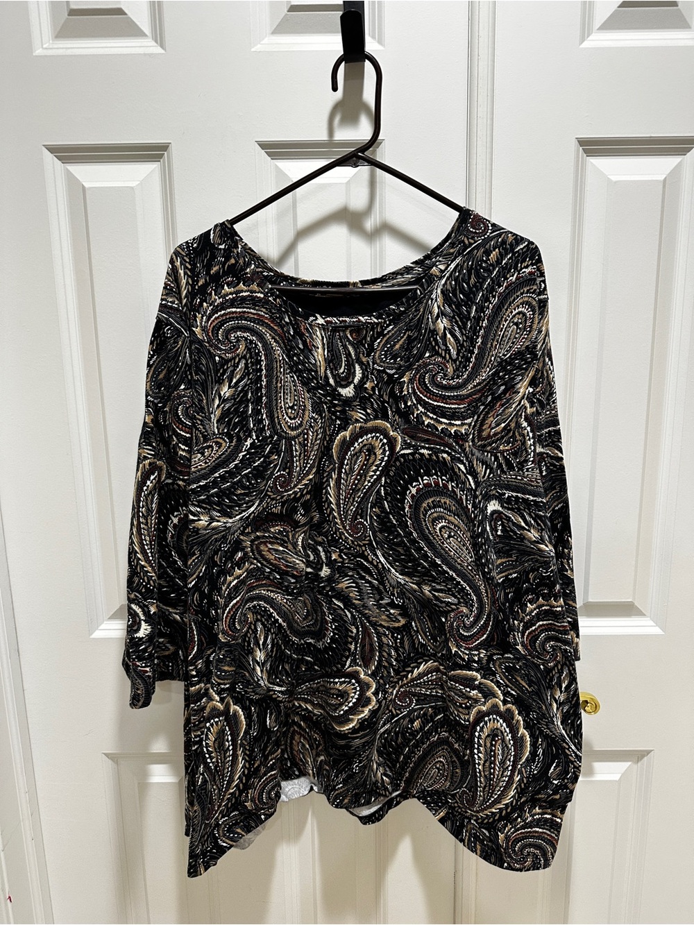 Catherines Black Paisley Round Neck Long Sleeve Top